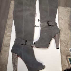 Paris Hilton Genuine suede leather boots